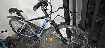 six flags: Городской велосипед, Рама M (156 - 178 см), Б/у — 2