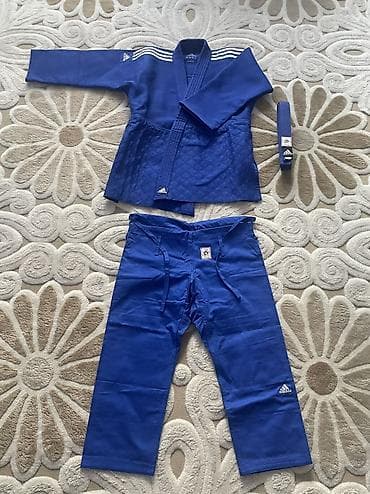 Эркектердин спорттук костюму, Adidas, Жаңы, түсү - Көк, Өзү алып кетүү lalafo.kg да Эркектердин спорттук костюму, Adidas, Жаңы, түсү - Көк, Өзү алып кетүү