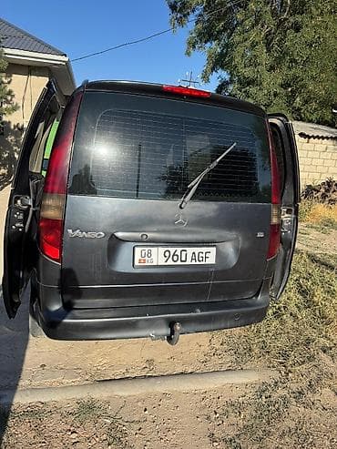 трактор дыты: Mercedes-Benz Vaneo: 2003 г., 1.6 л, Механика, Бензин, Минивэн — 3