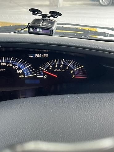 капитан: Toyota Estima: 2003 г., 2.4 л, Газ, Минивэн — 7