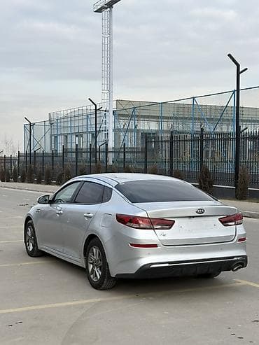 200 land: Kia K5: 2020 г., 2 л, Автомат, Газ, Седан — 7