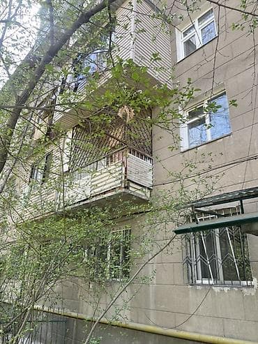 Квартиры: 2 комнаты, 60 м², Индивидуалка, 2 этаж, Старый ремонт — 1