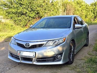 2 8: Toyota Camry: 2012 г., 2.5 л, Автомат, Бензин, Седан — 2