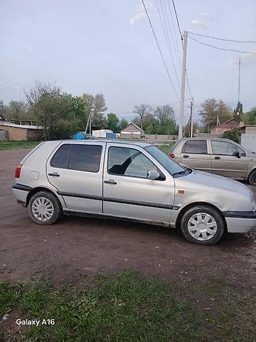 subaru 2010: Volkswagen Golf: 1994 г., 1.6 л, Бензин, Хэтчбэк — 2