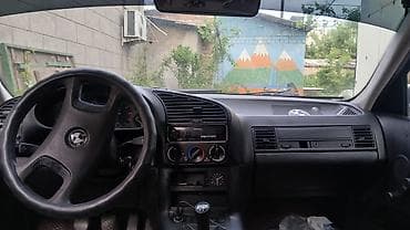 a2 group: BMW 3 series: 1992 г., 1.8 л, Ручные, Бензин, Седан — 1