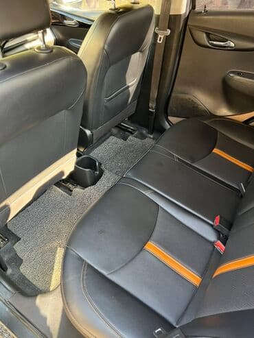 скутеры новые: Chevrolet Spark: 2019 г., 1 л, Вариатор, Бензин, Хетчбек — 10