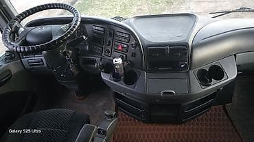 крыло хово: Прицеп, Mercedes-Benz, Автовоз, Б/у — 7