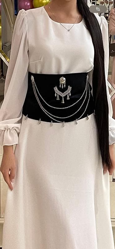 Этно корсет+платье+украшение ( чекелик)=2500 Бишкек Размер 42-44 Б/У