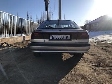 yto traktor: Mazda 626: 1989 г., 2 л, Механика, Бензин, Хэтчбэк — 5