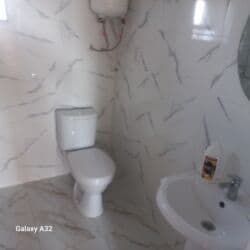 дом фере: 47 м², 4 комнаты, Подвал, погреб, Забор, огорожен — 6