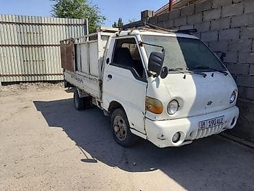 b class: Hyundai Porter — компактный грузовой бортовой автомобиль. Основные — 1