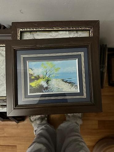 berber mirror second hand: Набор оформленных картин и репродукций в рамах. размер:27×27-13штук — 8