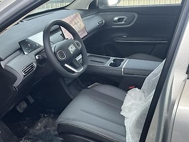 wuling mini ev: Changan Qiyuan Q05: 2026 г., Автомат, Электромобиль, Кроссовер — 3