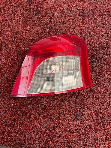 фонарь заднего хода: Фонарь заднего хода TOYOTA Vitz 2005 прав. (б/у) — 1