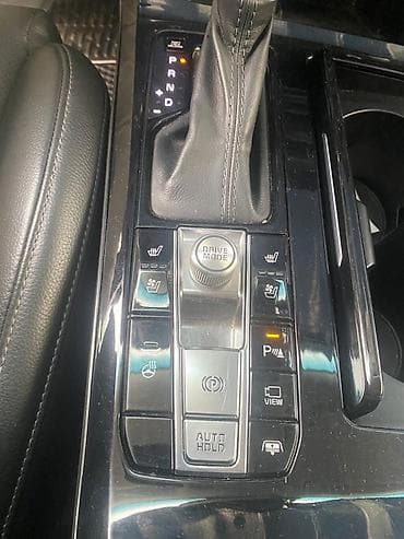 Продажа авто: Kia K7: 2019 г., 3 л, Газ, Седан — 5