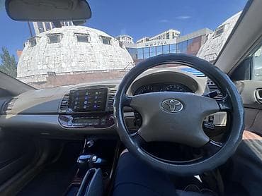 corolla 2004: Toyota Camry: 2002 г., 2.4 л, Бензин, Седан — 6