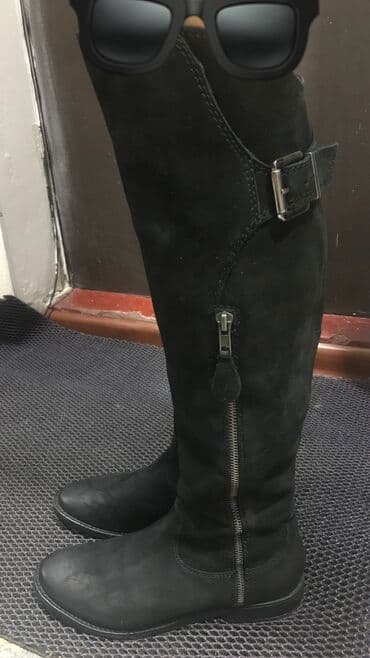купить женскую обувь больших размеров: Продаю женские сапоги, в отличном состоянии, почти как новый, размер — 1