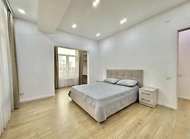 Батирлер: 3 бөлмө, Менчик ээси, Чогуу жашоосу жок, Толугу менен эмереги бар — 7