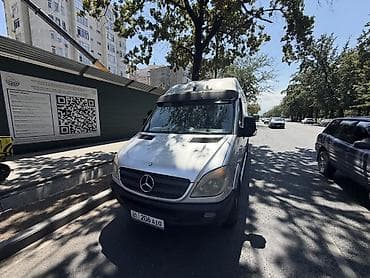 Легкий грузовик, Mercedes-Benz, Стандарт, 1,5 т, Б/у at lalafo.kg Легкий грузовик, Mercedes-Benz, Стандарт, 1,5 т, Б/у