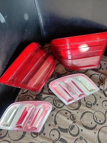 lexus rc 350: Комплект стоп-сигналов Mercedes-Benz 2001 г., Б/у — 2