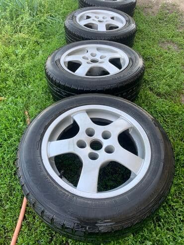 Колеса в сборе 215 / 60 / R 16, Зима, Б/у, Комплект, Легковые, Литые, отверстий - 5