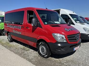 Mercedes-Benz Sprinter (211 CDI) пассажирский микроавтобус 13 мест at lalafo.kg Mercedes-Benz Sprinter (211 CDI) пассажирский микроавтобус 13 мест