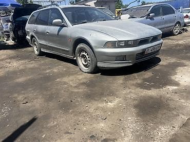 Mitsubishi Galant: 1998 г., 2.5 л, Автомат, Бензин, Универсал