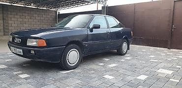 Audi: Audi 80: 1989 г., 1.8 л, Механика, Бензин, Седан — 5