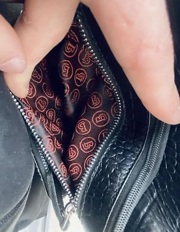 терган барсетка: Сумка через плечо из черной кожи с тиснением под крокодила — 3