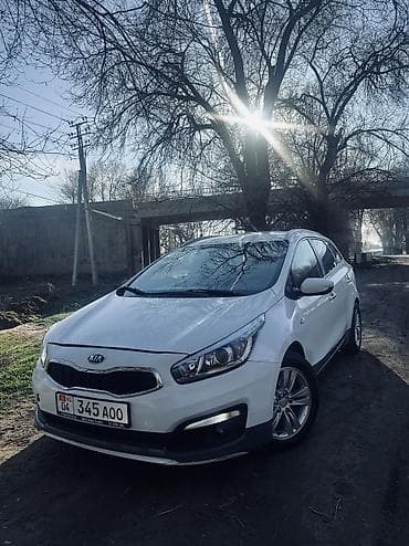 Kia Ceed: 2017 г., 1.6 л, Автомат, Бензин