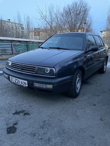 ом: Volkswagen Vento: 1992 г., 1.8 л, Механика, Бензин, Седан — 3