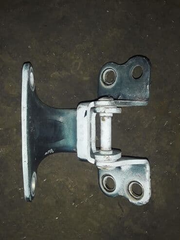 двери для дома: Mitsubishi Delica Квадратная дверная петля, Мицубиси Делика — 3