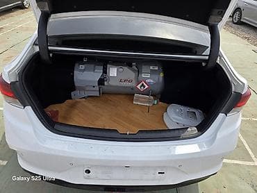 camry 35: Hyundai Sonata: 2021 г., 2 л, Автомат, Газ, Седан — 10