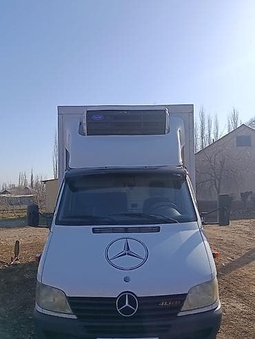 Легкий грузовик, Schmitz Cargobull — 7