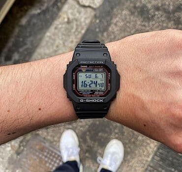 часы casio фирменные: G-shock GW-M5610U На солнечной батарее + радиосинхронизация времени ! — 3