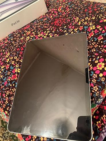 Планшеты: Планшет, Apple, память 256 ГБ, 10" - 11", Wi-Fi, Новый, Классический цвет - Серебристый — 4