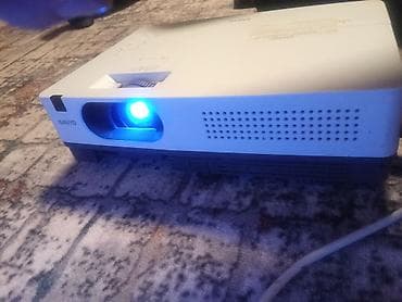 flip 4: Проектор SANYO XGA (модель PLC‑XU200) (сатам же кассетный — 7