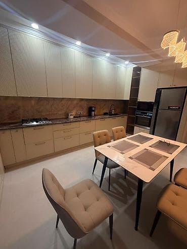 osh flat: Сдается 2-комнатная квартира | 80 м² | ЖК «Южный» Цена: $1 000/месяц — 5