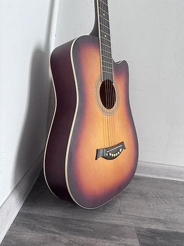 гита: Жаңы срочна сатыш керек 
Өзүм 3000 сатып алгам — 1