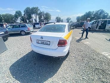Volkswagen Polo: 2018 г., 1.6 л, Механика, Бензин, Седан — 4