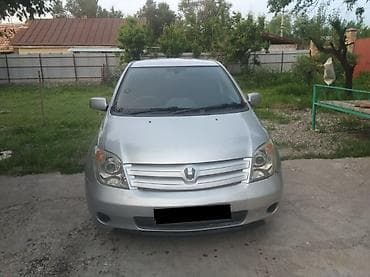 Транспорт: Toyota Ist: 2004 г., 1.3 л, Автомат, Бензин — 6