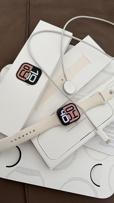 Apple Watch: Apple Watch Series 10, 42 мм Торг уместен Комплектация: - Смарт-часы — 3
