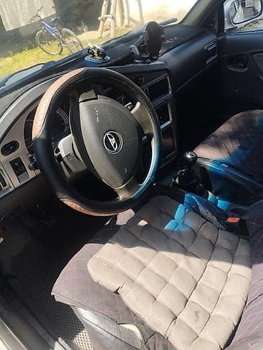 лак авто: Daewoo Nexia: 2012 г., 1.6 л, Механика, Бензин, Седан — 2