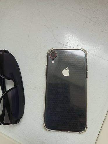 apple iphone 11 pro max: IPhone Xr, Б/у, 128 ГБ, Красный, Чехол, 84 % — 3