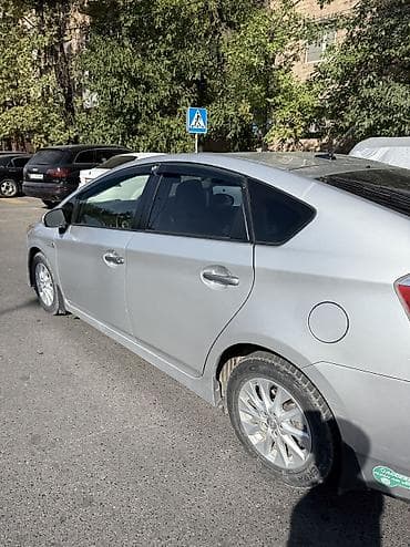 mark 2 110: Toyota Prius: 2012 г., 1.8 л, Вариатор, Гибрид, Хэтчбэк — 6
