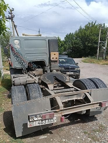 холодной асфальт: Тягач, Renault, 1996 г. — 4