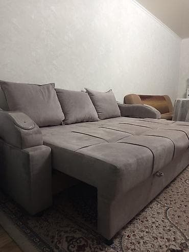 Прямой диван