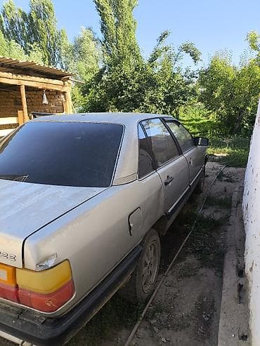 Унаа сатуу: Audi 100: 1990 г., Кол менен иштөөчү, Седан — 6