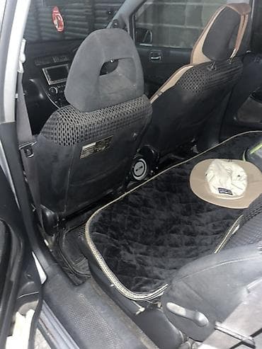 Транспорт: Honda Stream: 2002 г., 2 л, Автомат, Бензин, Универсал — 7