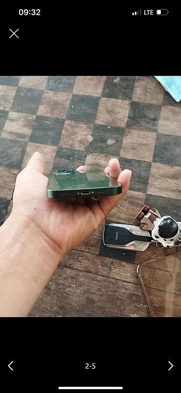 iphon 14: IPhone 13, Б/у, 256 ГБ, Alpine Green, Зарядное устройство, Защитное стекло, Кабель, 95 % — 3
